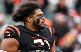 La'el Collins, NY Jets, Trade Rumors