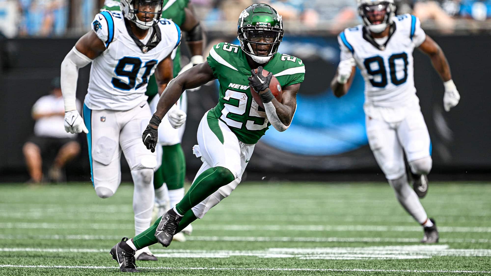 Carter is back, Izzy flashes: Film breakdown of NY Jets RBs