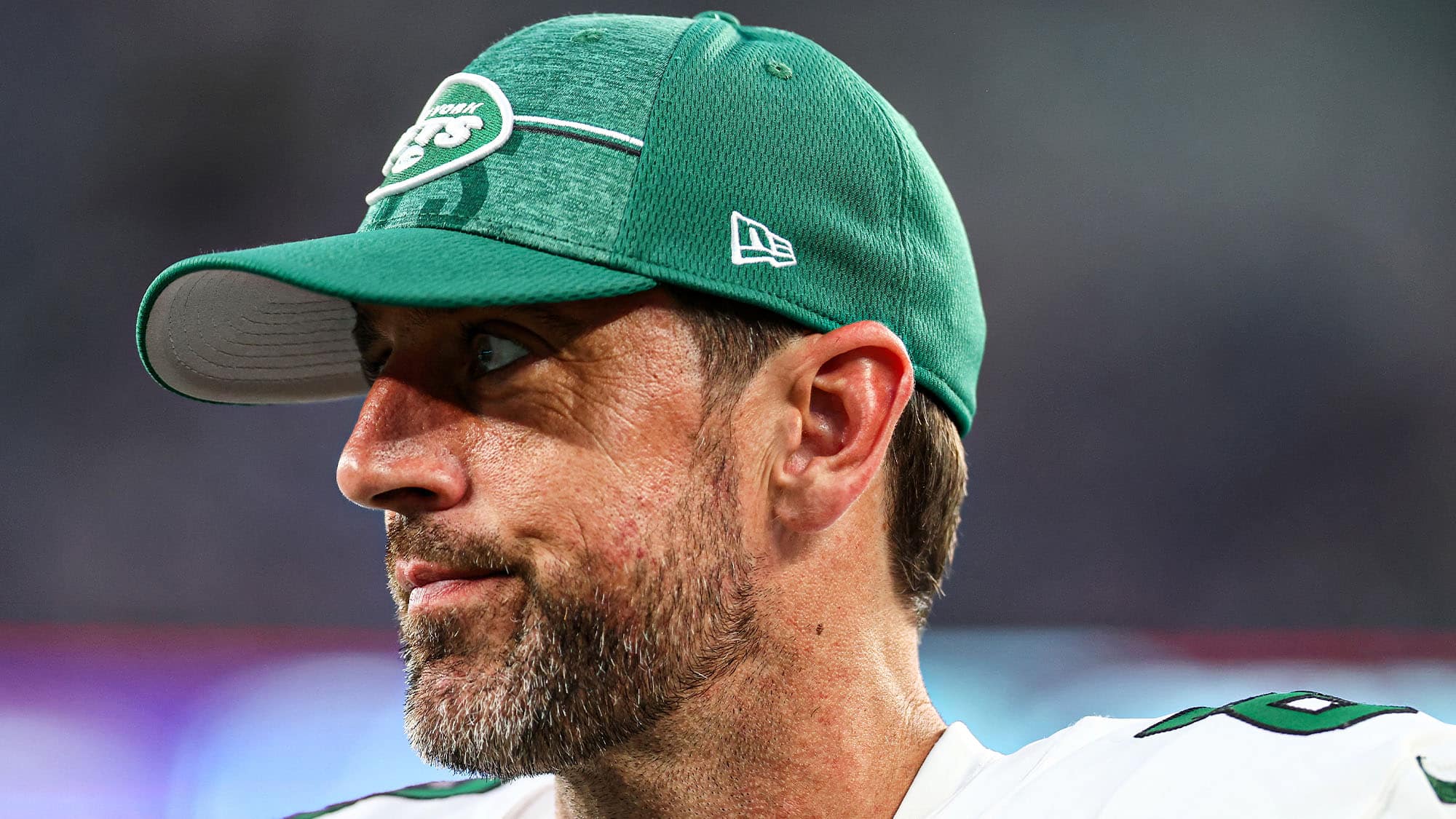 Rodgers hopes to help Jets add to 'lonely' Super Bowl trophy –