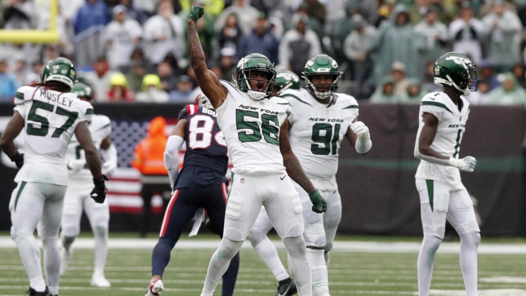 How have the NY Jets linebackers performed through four games?