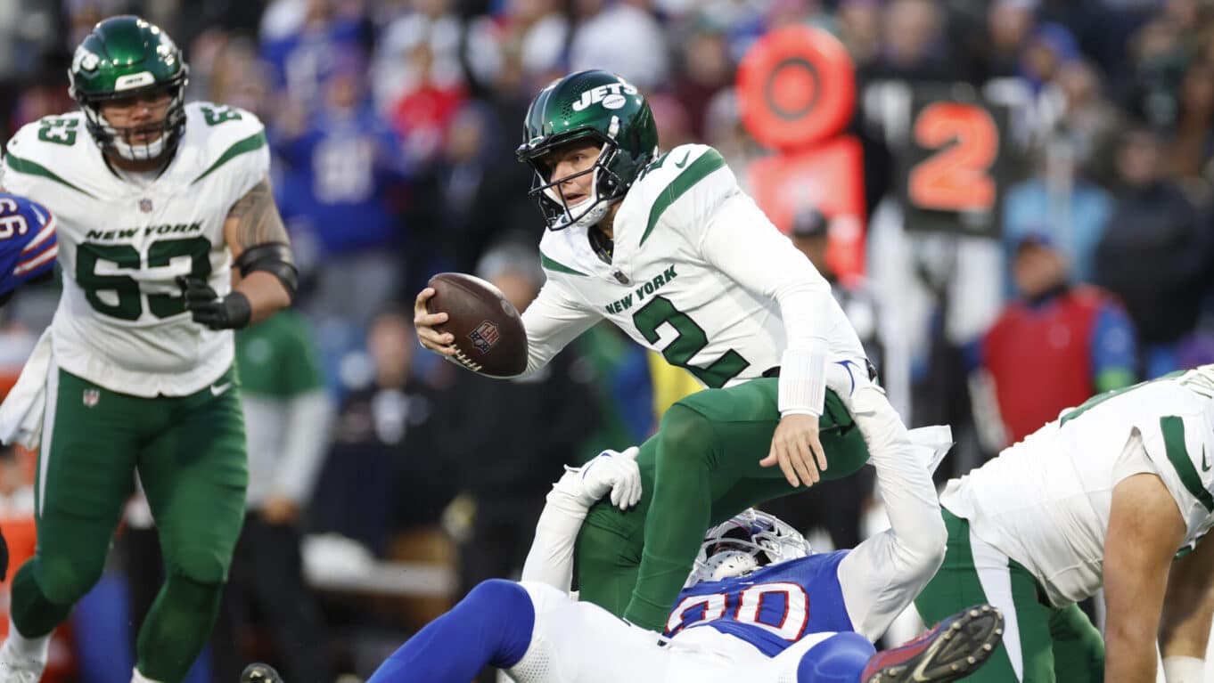 NY Jets finally break TD drought, still trail Bills 16-6 at halftime