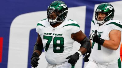 Laken Tomlinson