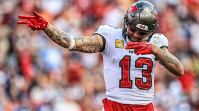 Mike Evans