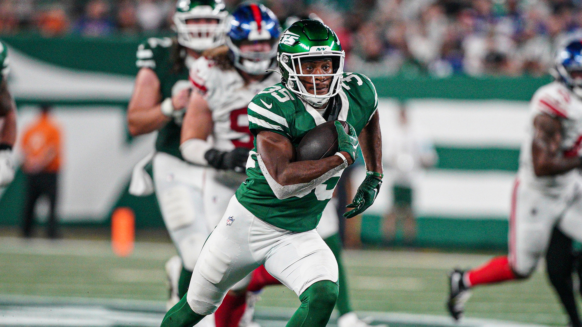 Xazavian Valladay, NY Jets, NFL, Cut, 53-Man Roster Deadline, Tracker