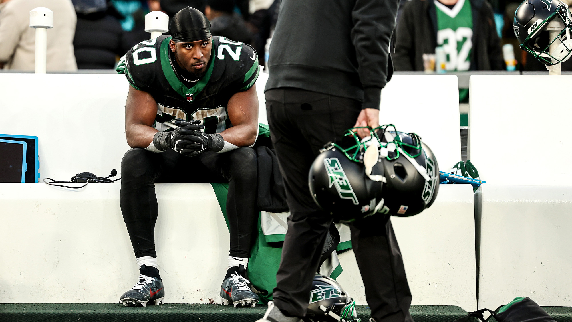 Breece Hall, NY Jets, NFL, RB, Seahawks, Fumble