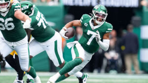 Justin Fields, New York Jets, Pittsburgh Steelers