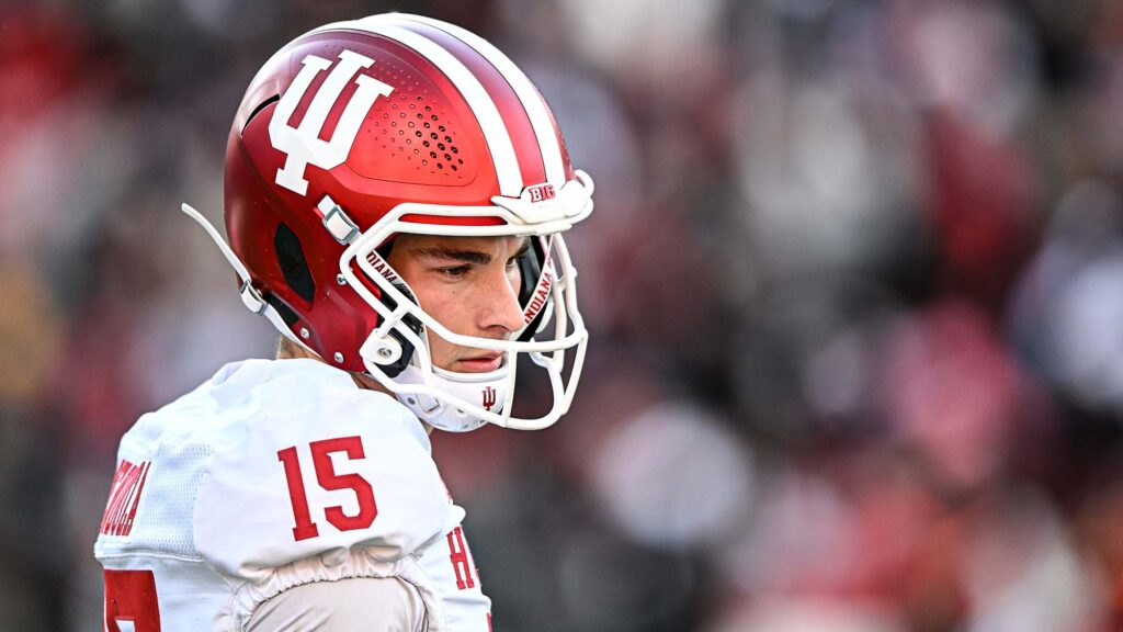 Fernando Mendoza, Indiana Hoosiers